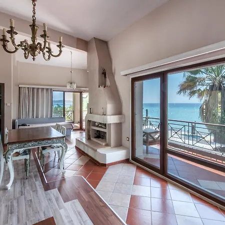 Villa Lancaster Mansion Aquarium By Pro - Fourka Halkidiki *